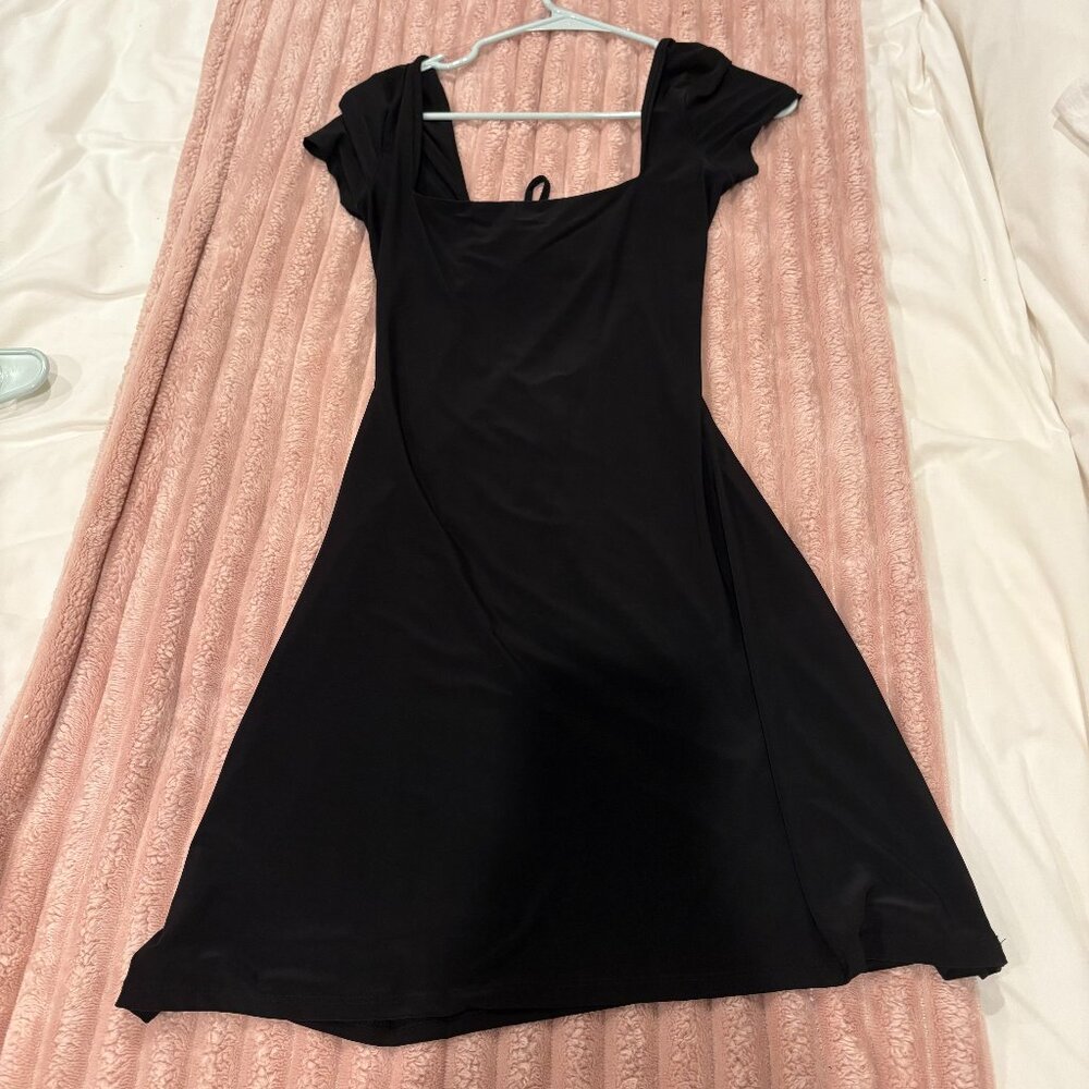 Windsor Black Dress Size Medium